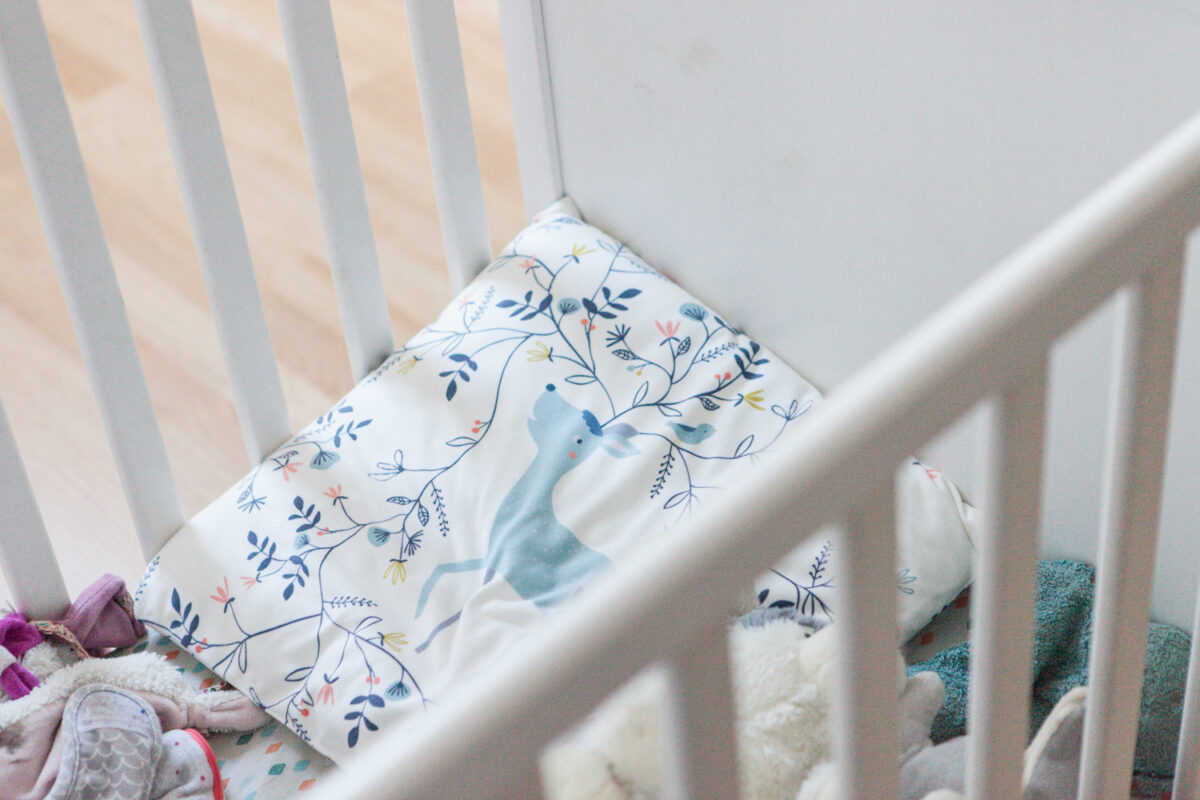 Une petite chambre fille totalement Girly et licorne ! - Le blog de Maman  Plume