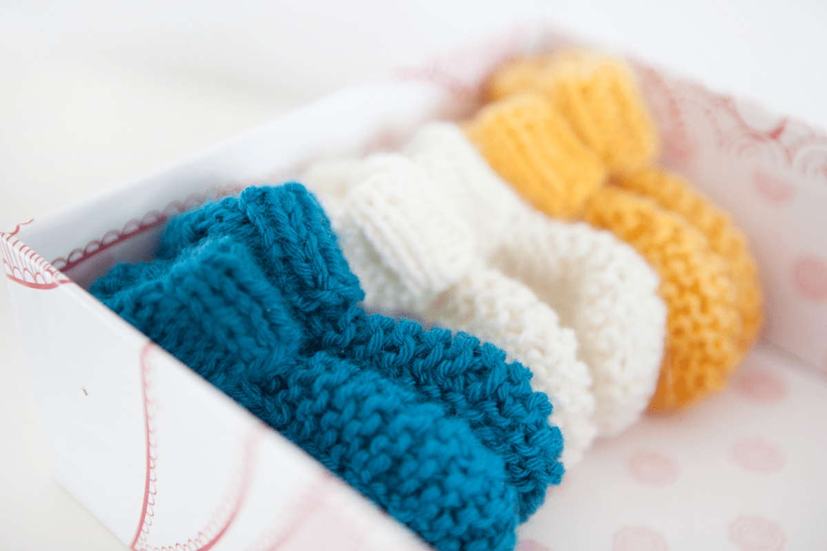 Mes premiers chaussons pour bébé - Tricot Layette